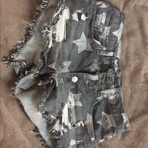 Short shorts w/ stars